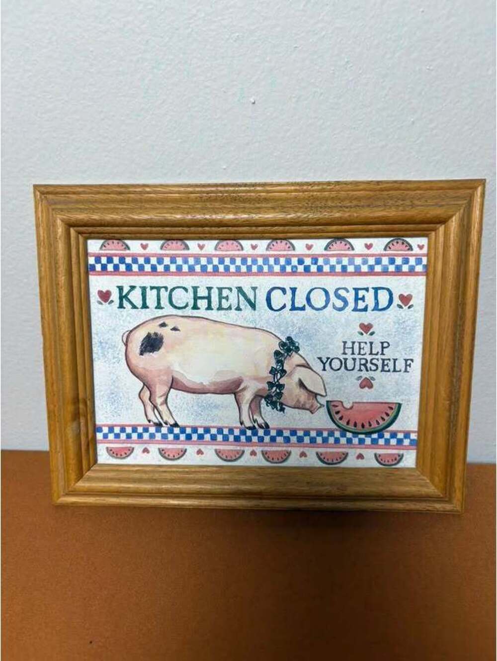 Framed Pig "Kitchen Closed"
